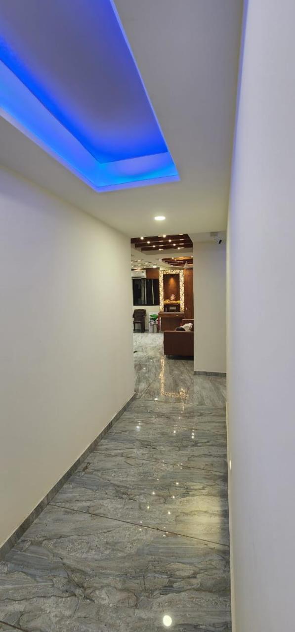 Hotel Sun Shine Amhedabad Dış mekan fotoğraf